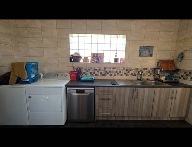 3 BEDROOM HOUSE FOR SALE IN BRAKPAN CENTRAL